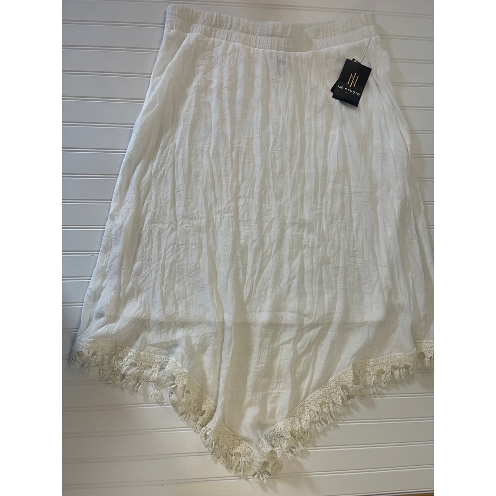 NWT I.N. Studio Petite White Handkerchief Hem Crochet Lace Trim Skirt PXL